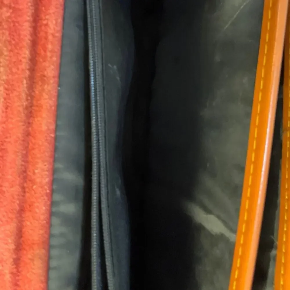 Vintage Dooney & Bourke AWL Burgundy Leather Briefcase Attache Bag 15”